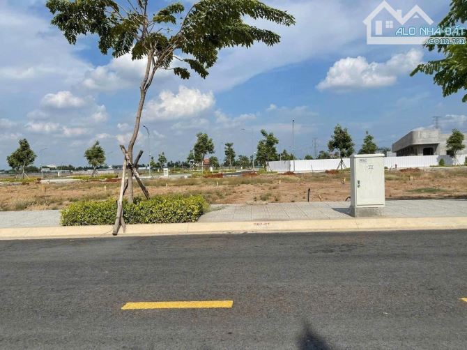 ĐÓN ĐẦU KỶ NGUYÊN LOGISTICS - ĐẤT NỀN THỔ CƯ LIỀN KỀ SÂN BAY LONG THÀNH - SHR - 3