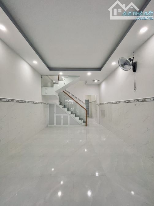 Bán đẹp nhà hẻm xe hơi Bùi Thị Xuân Phường 1 Tân Bình 62m2 2 tầng chỉ nhỉnh 4 tỷ - 3