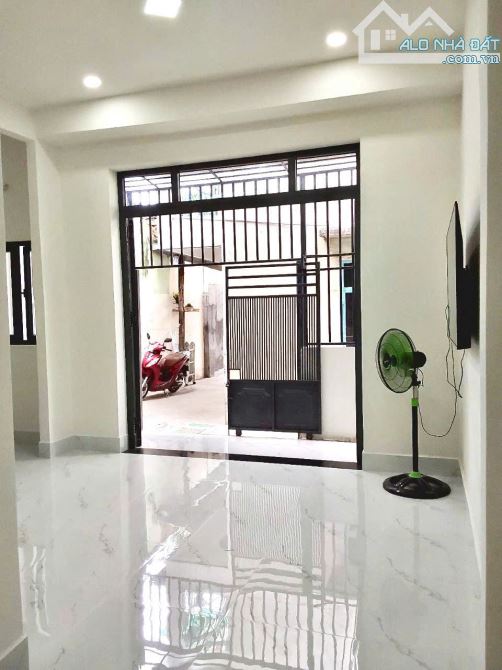 Bán nhà 2 tầng hẻm Phan Đình Giót TTTP Nha trang giá chỉ 2 tỉ 8 - 3