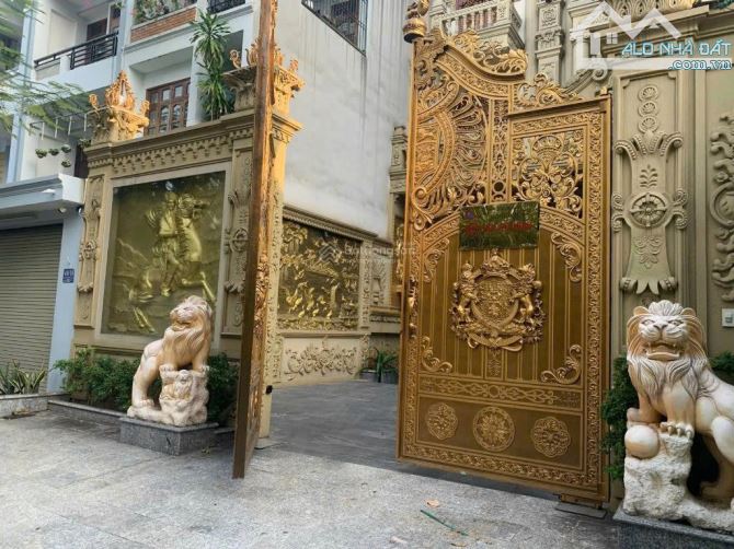 BIỆT THỰ DÁT VÀNG 24K NGAY TRUNG TÂM GÒ VẤP GIÁ 37.9 TỶ NGANG 8X22 HẦM 5 TẦNG - 3