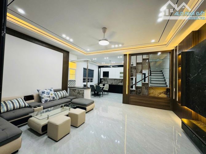 SIÊU PHẨM VILLA LÔ GÓC – PHỐ LẠCH TRAY – XÂY MỚI FULL NỘI THẤT NHẬP KHẨU - 3