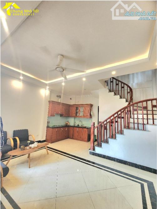 Hiếm - Nhà đẹp Thạch Bàn – 31m2 – Gần ô tô – Công viên – Tiện ích đủ đầy – 5.09 tỷ - 3