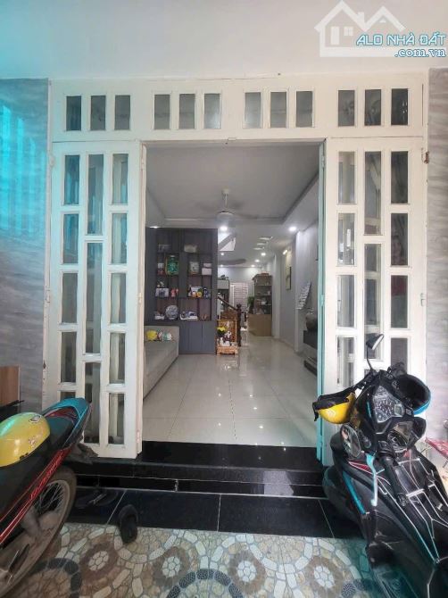 Bán nhà 2PN, 2WC, Võ Văn Hát Thủ Đức, hẻm 5m, full NT, 4.4 tỷ - 3