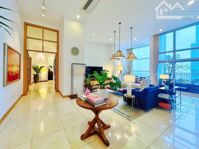 Cần bán căn Duplex tầng trên tầng 30 193m 4n4vs 16 tỷ Cc Sunshine City - Tây Hồ, full thất - 3