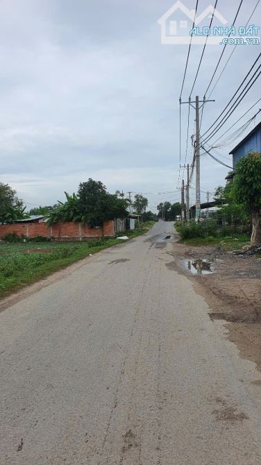 1000m2 kho sẵn cho thuê 15triệu ngay đường 1A hoặc công nghệ mới vĩnh lộc - 3
