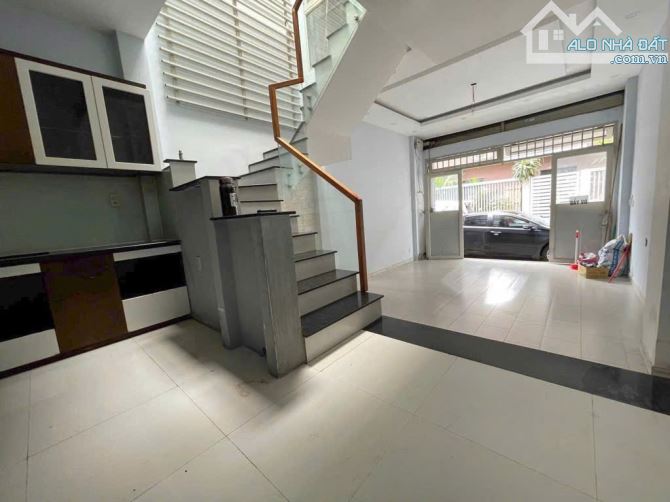 * Nhà bán, DT: 50m2, 2 Tầng, Giá 9,199Tỷ, Phường Bình An, TP Thủ Đức - 3