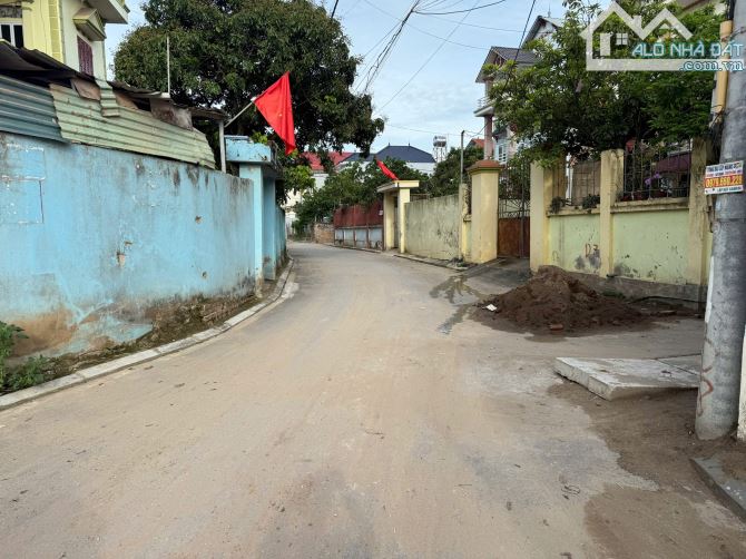 BÁN 69M² ĐẤT ĐẸP XÃ QUANG MINH - MẶT TIỀN 4.2M - NGÕ THÔNG Ô TÔ TRÁNH - GIÁ CHỈ 45 TRIỆU/M - 3