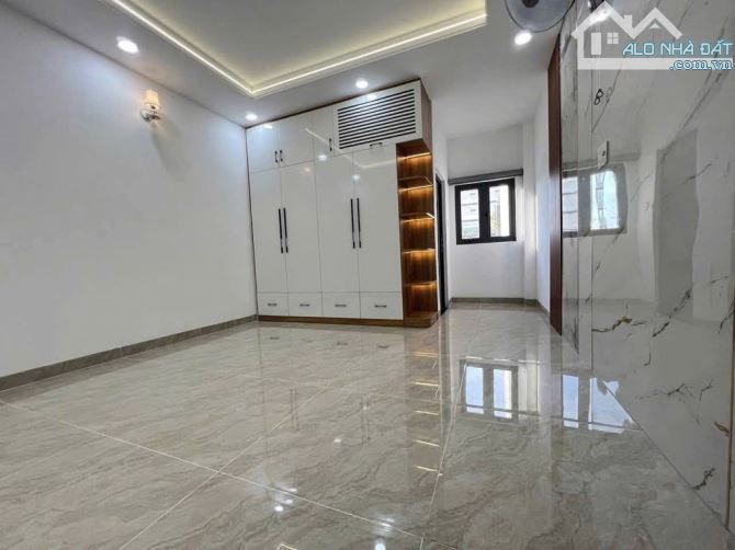 NHÀ 5 TẦNG MỚI XÂY, HẺM 413 LÊ VĂN QUỚI, DT 4X15M, 6PN, HẺM XE TẢI, TẶNG NỘI THẤT - 4
