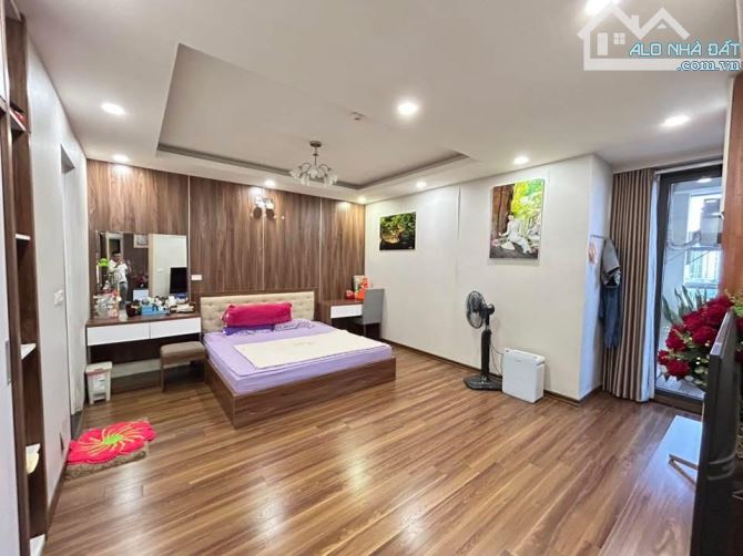 Bán chung cư  B15 Đại Kim 63m2, 2 ngủ, 2 vs chỉ 3.X tỷ - 4