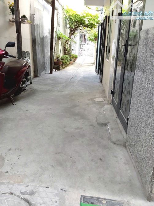 Bán nhà 2 tầng hẻm Phan Đình Giót TTTP Nha trang giá chỉ 2 tỉ 8 - 4