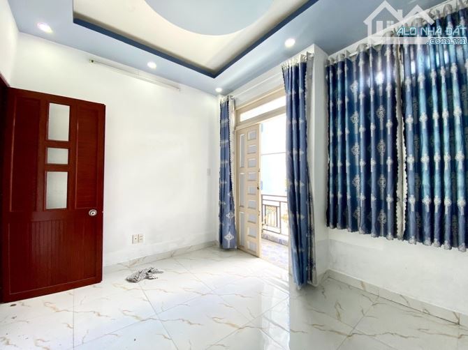 ❄️ Chỉ 3 tỷ 8, nhà 4x14m, 2 lầu, hẻm 6m thông, khu phân lô cao tầng.Hiệp Thành - Quận 12 - 4