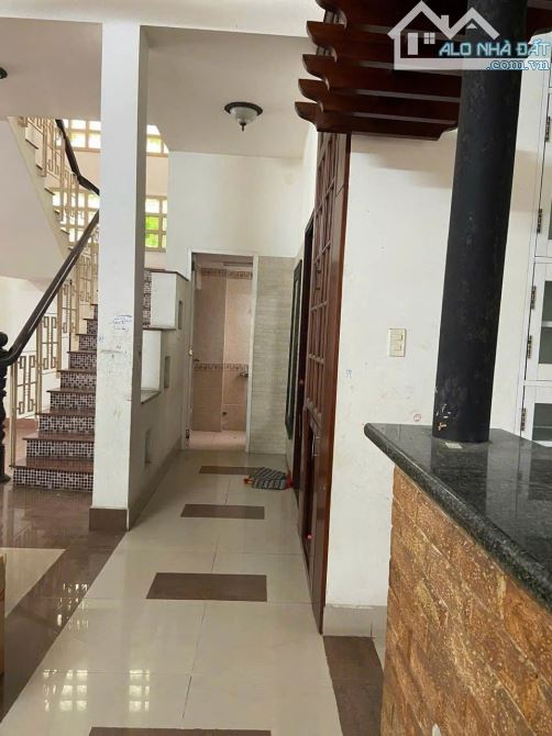 Siêu phẩm căn biệt thự ngang khủng 13m dài 20m - 3 lầu- Lê Đức Thọ, P6, Gò Vấp - giá 20 tỷ - 4