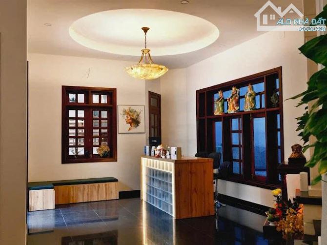 VIP-BIỆT THỰ SƯ VẠN HẠNH - 12M X 20M- HẦM 2 TẦNG- PHƯỜNG 12, QUẬN 10 - 4