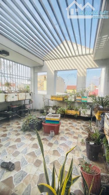 HIẾM QUÁ HIẾM - DIỆN TÍCH RỘNG -KẾT CẤU 4TẦNG -NỘI THẤT XỊN-GIÁ TỐT NHẤT KHU VỰC - 4