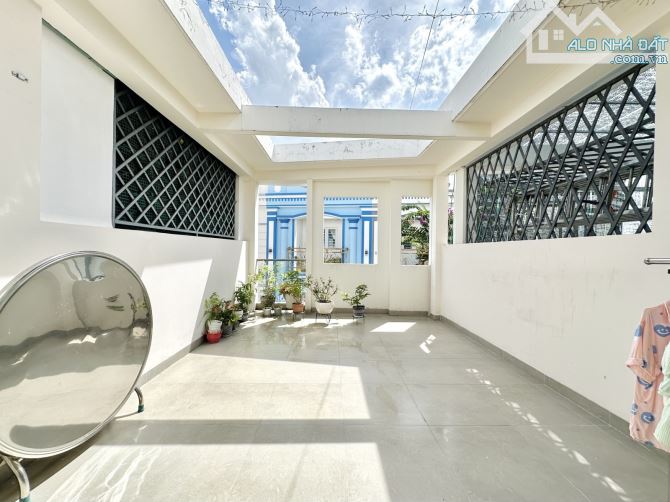 HẺM Ô TÔ, KHU PHÂN LÔ PHƯỜNG 6 BÌNH THẠNH - 60M2 (4x15) A4 - 5T - 6 PHÒNG  – CHỈ  8.9 TỶ. - 4