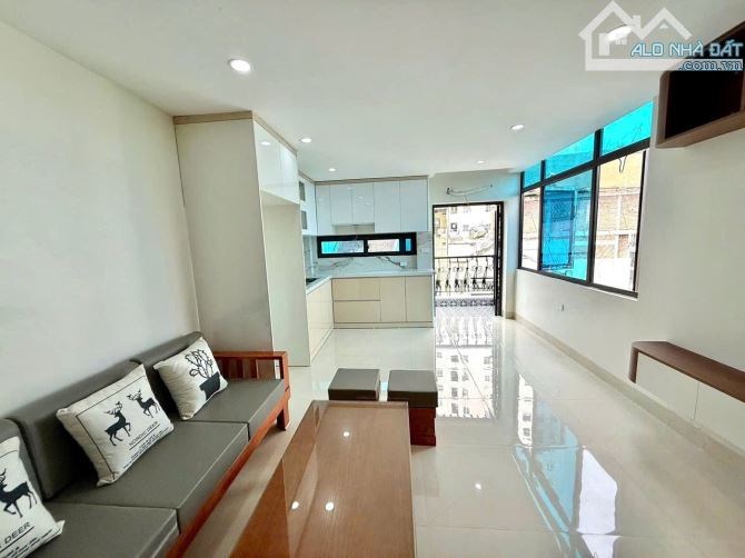 Siêu víp! Bán nhà ngõ 750 kim giang, 57m2 x 5 tầng mặt tiền 6m, dòng tiền 40 triệu/tháng - 4