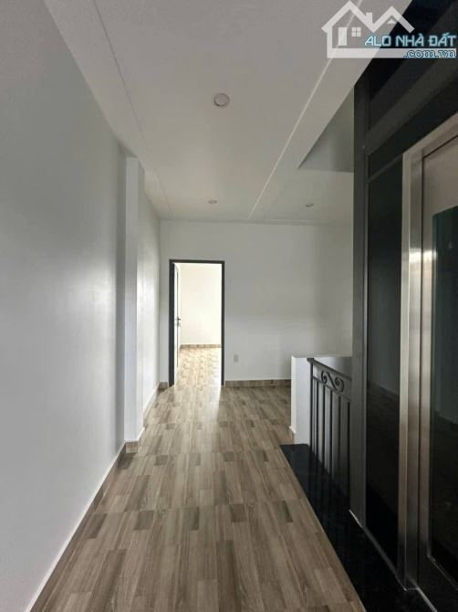 Bán nhà 4,5 tầng tại Chùa Vẽ , Đông Hải 1 , Hải An Gía 6 tỷ 8 - 5