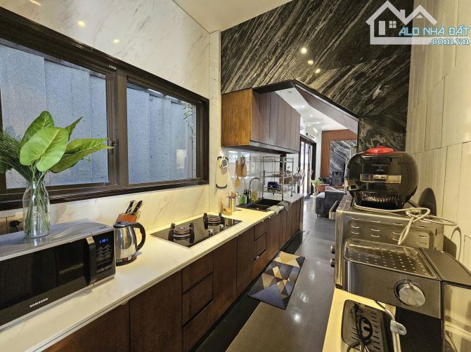 Bán Villa 10x18 góc công viên, full nội thất cao cấp, dọn vào ở ngay, giá 60 tỷ - 5