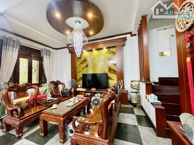 BÁN BIỆT THỰ 3 MẶT THOÁNG, VIEW CÔNG VIÊN, 141M2, 4 TẦNG, Oc THANG MÁY, VỈA HÈ ĐỖ XE - 5