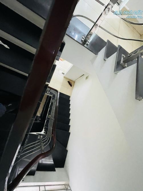 Bán Nhà Nghĩa Đô - Một Bước Tây Hồ Dạo Mát - Gần Ngay Mặt Phố - Ô Tô Đỗ Gần - Dân Xây - 5