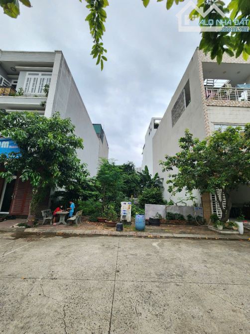 Bán đất 5x15m, đường D4 KDC Sóng Thần B p. Dĩ An kế Vincom 550 - 5