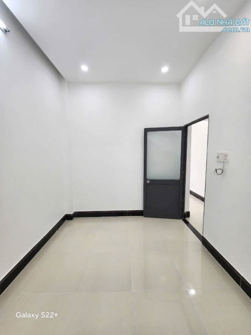 Vay Bank nhiều giờ NGỘP ! Cần bán gấp căn nhà ở Đ. Tân Hiệp 16, Hóc Môn 94m2 SHR giá 920tr - 5