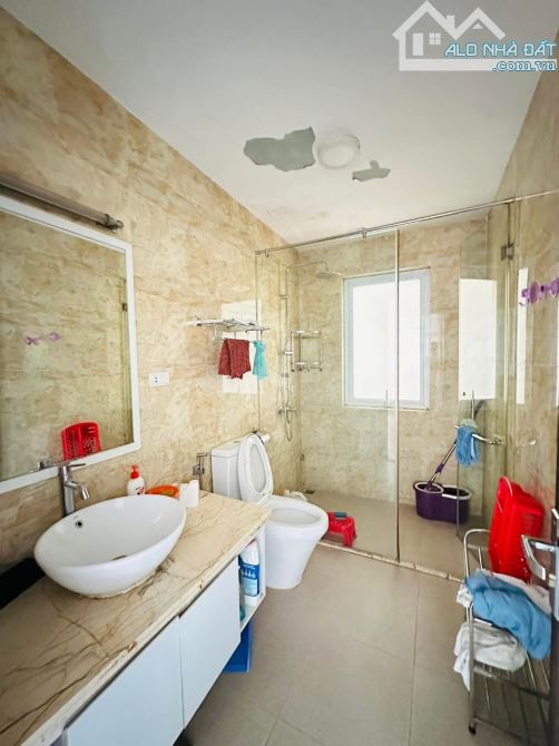 BÁN BIỆT THỰ KHU ĐẤU GIÁ TỨ HIỆP THANH TRÌ - 215M 4T MT 14M - Ở SƯỚNG HÀNG XÓM QUAN CHỨC - 5