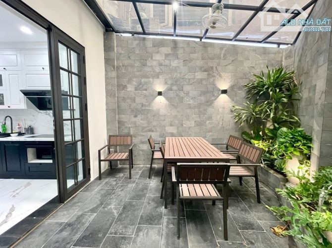Bán nhà Phố Nguyễn chí Thanh. Đống đa. 55m. 7 tầng. Giá 16,x tỷ - 5