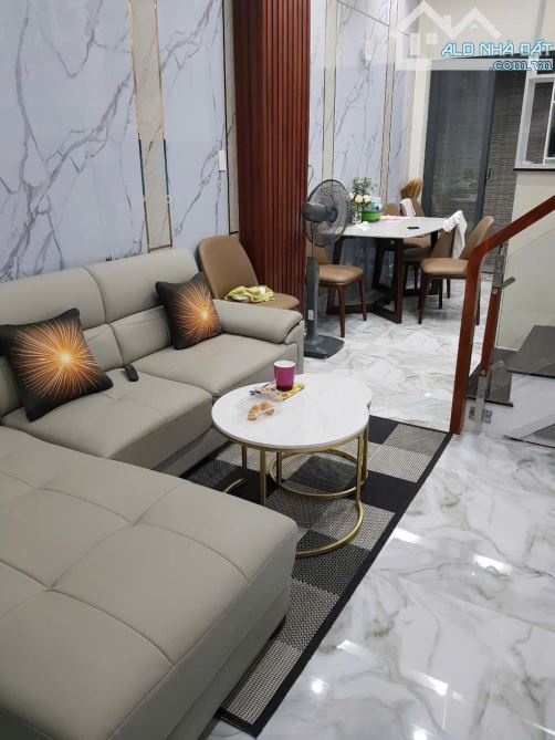 🏡 HUỲNH TẤN PHÁT- TT NHÀ BÈ- KDC THESUN-  4 TẦNG BTCT- 54M²- 5,9 TỈ - 5