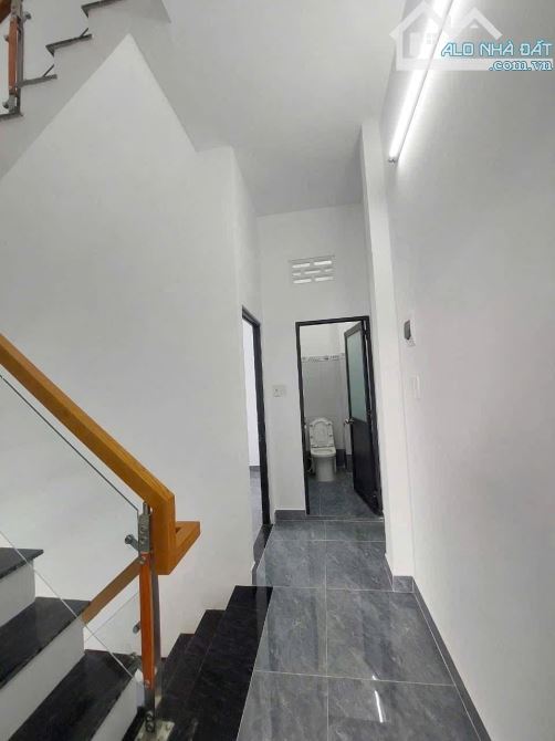 Nhà 2 Lầu 4 x 12m, Ngay Ngã Ba Tân Kim 4 Phòng Ngủ. Sổ Hồng Riêng Giá Rẻ - 6