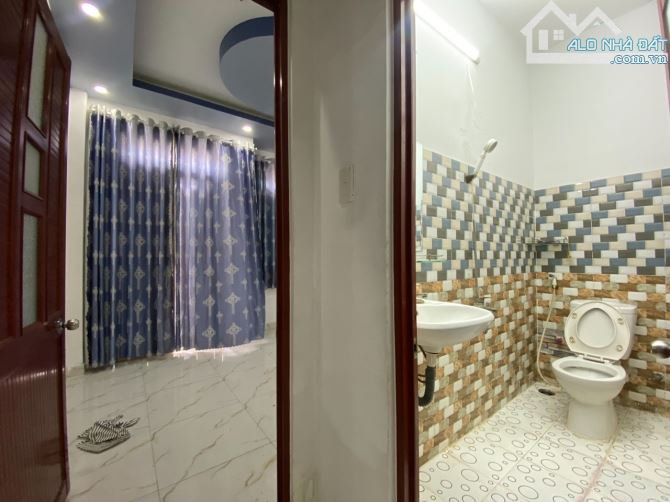 ❄️ Chỉ 3 tỷ 8, nhà 4x14m, 2 lầu, hẻm 6m thông, khu phân lô cao tầng.Hiệp Thành - Quận 12 - 6