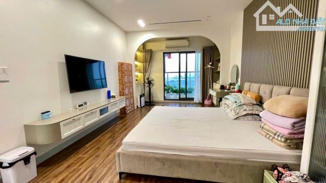 Chính chủ gửi bán căn chung cư siêu đẹp 146m 3PN ở La Khê, Hà Đông, giá 9.1 tỷ - 6