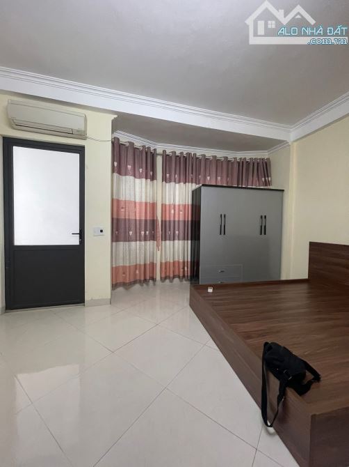NHÀ NGUYÊN CĂN PHÚC LỢI 5 TẦNG 3 NGỦ 9TRIỆU/ THÁNG - 6
