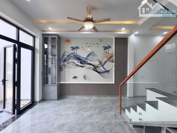 BÁN NHÀ 1 TRỆT 1 LẦU  TẠI P. BỬU HÒA - BH. DT: 4,5x14,7=66,4M2. GIÁ: 2TỶ850 - 7