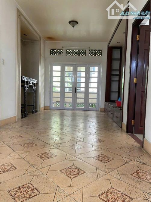 Siêu phẩm căn biệt thự ngang khủng 13m dài 20m - 3 lầu- Lê Đức Thọ, P6, Gò Vấp - giá 20 tỷ - 7