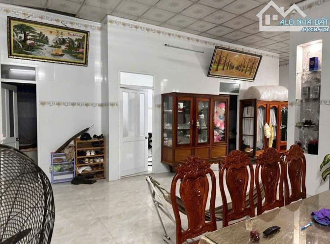 Già Cần Chuyển Đinhj cư Bán nhanh Căn nhà ở Thị Xã Trảng Bang 670triêu Sổ Hồng Riêng 387m2 - 7