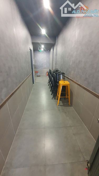 Cho thuê nhà góc 2 mặt tiền đường Hà Huy Giáp ngay vòng xoay Biên Hùng - 7