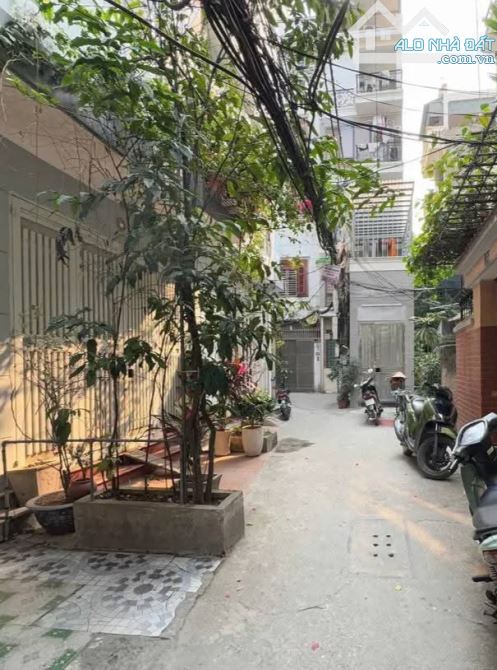 BÁN NHÀ TRUNG LIỆT - Q. ĐỐNG ĐA - NGÕ THÔNG  THOÁNG-  NHIỀU TIỆN ÍCH - AN SINH TÔT - 56M - - 7