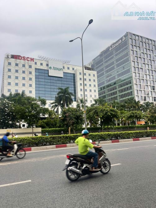 BÁN NHÀ CHDV 5 TẦNG ❌ 86m2 ❌ 50TR/TH - HẺM 6m KHU BÀU CÁT - 14 TỶ - 7