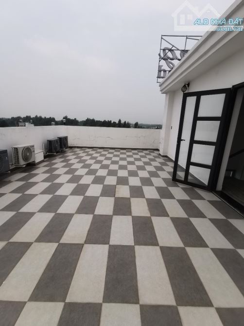 Bán Biệt Thự 5 tầng Mặt Tiền đường THẠNH XUÂN 43, phường THẠNH XUÂN, Q12,dt400m².Đường 8m - 8