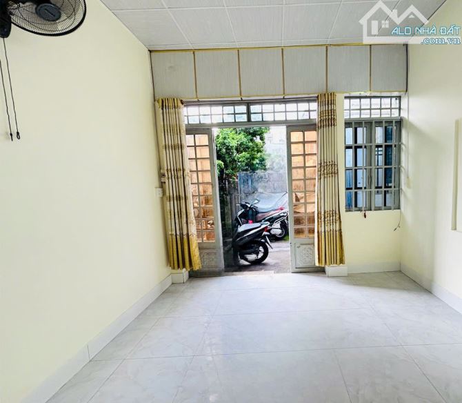 Bán Nhà Trung Mỹ Tây Q12- 45 M2( 4 x 11.5M )-Cấp 4 - 2PN -HXH - Chỉ 3,38Tỷ. - 8