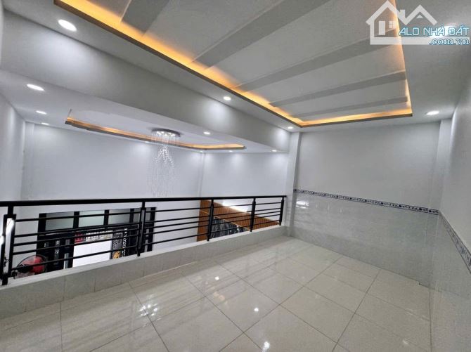 Bán nhà đúc lửng 2/ngắn đường Tân Chánh Hiệp 26 P.Trung Mỹ Tây TP.HCM - 9