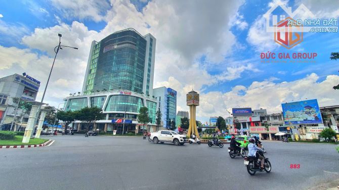 Cho thuê nhà góc 2 mặt tiền đường Hà Huy Giáp ngay vòng xoay Biên Hùng - 9