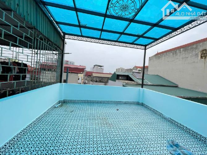 Bán nhà phố Chu Huy Mân, 62m2- 4 tầng- mt4m- 9 tỷ hơn, gần ô tô, Nguyễn Văn Linh - 9