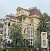 BIỆT THỰ CIPUTRA 305M² - LÔ GÓC 3 MẶT TIỀN - GIÁ 100 TỶ