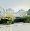 BIỆT THỰ KĐT THÀNH PHỐ GIAO LƯU 209m2  - GẦN HỒ 15HA - GIÁ 80 TỶ.