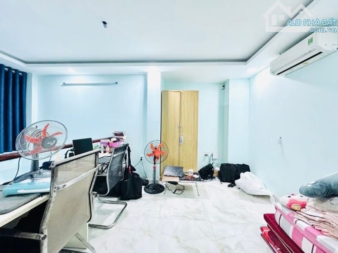 HẺM 4M- 60M2 -7 PN -3 TẦNG -SÂN THƯỢNG – HOÀNG HOA THÁM,BÌNH THẠNH –NHỈNH 7 TỶ