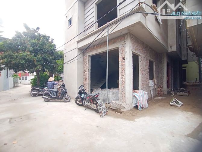 🚗 NHÀ MỚI TINH NGAY VÀNH ĐAI 3.5 – 7 CHỖ ĐỖ CỬA – 50M NGÕ THÔNG,GIÁ 5.7 TỶ 🏡