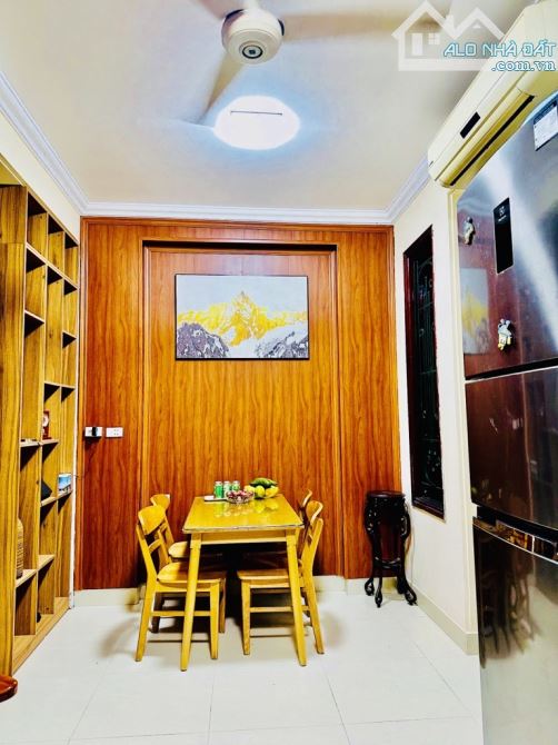 THÁI HÀ-TRUNG LIỆT -ĐỐNG ĐA- DT 61M2 -MT 5.3M  -LÔ GÓC - 5 TẦNG -GIÁ CHỈ 21 TỶ.