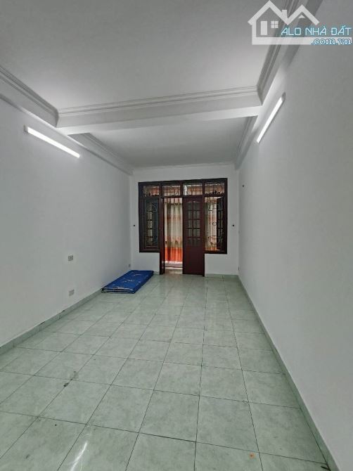 CC GỬI BÁN GẤP NHÀ MẶT PHỐ KINH DOANH 50 M 4 TẦNG CHỈ 17 TỶ